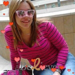 Meet your Posher, Melissa